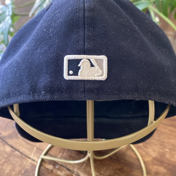 Yankees Derek Jeter Captain #2 New Era Official On-Field Baseball Cap Hat. MLB - Picture 7 of 11